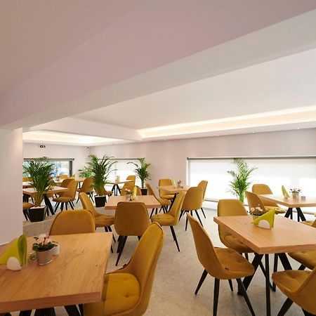 Meni Apartments アテネ エクステリア 写真